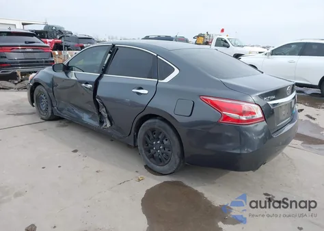 2013 Nissan Altima 2.5 S z USA, uszkodzony, nr VIN 1N4AL3AP2DC278482